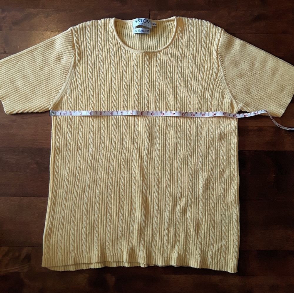 Cable Knit Sweater Yellow Large
